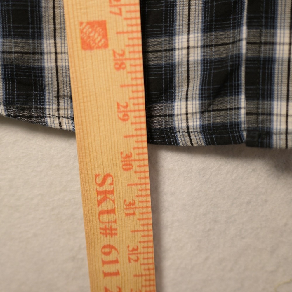 Wrangler Premium Quality Mens Large Navy Blue Plaid Short Sleeve Button Down - Picture 7 of 7